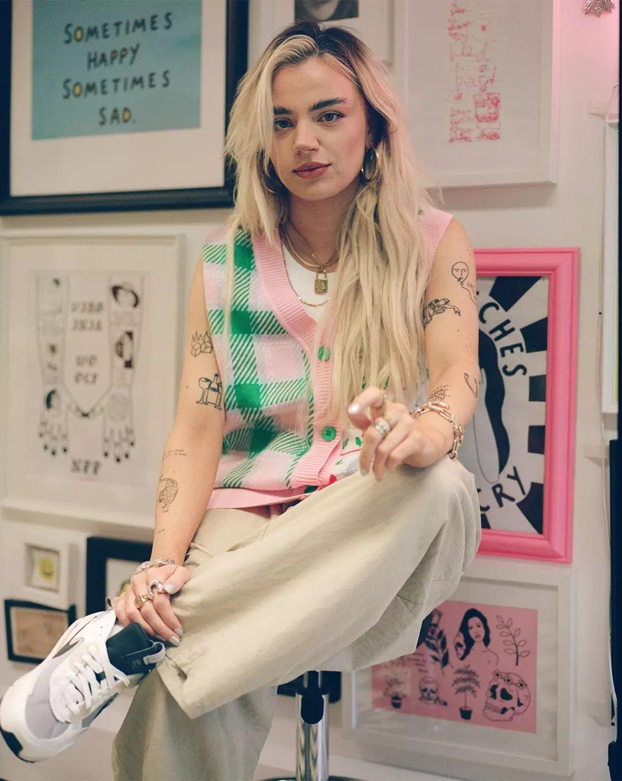 OFFICE ‘Spotlight Series’ ft. Robyn Topps #officelovesnike