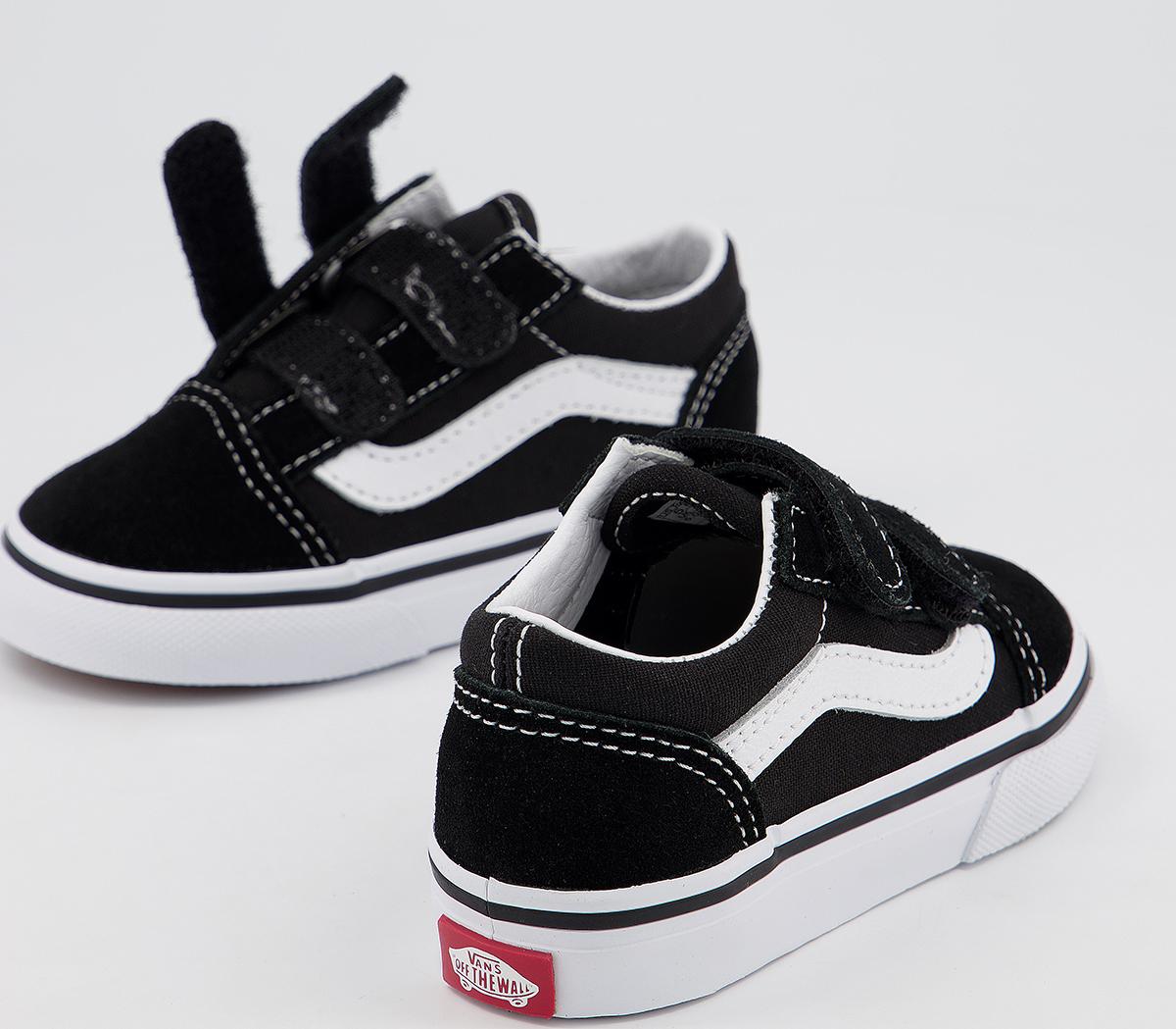 VansOld Skool Toddler Trainers VansOld Skool Toddler TrainersBlack True White