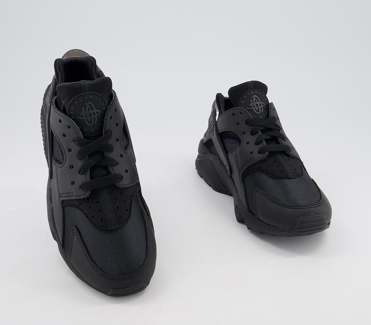huarache triple black womens