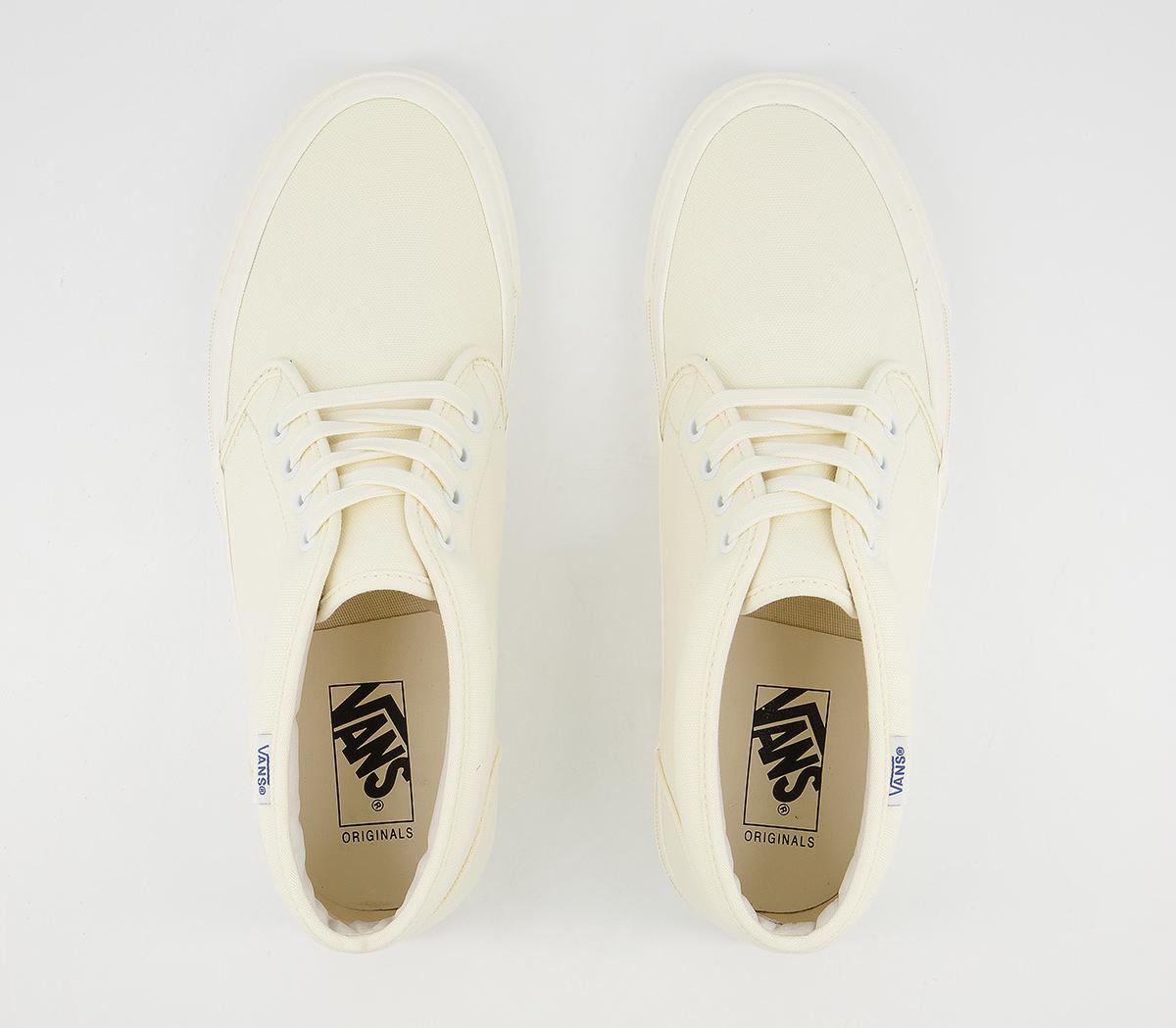 Vans Vault Og Chukka Lx Trainers Vans Vault Og Chukka Lx Trainers Classic White