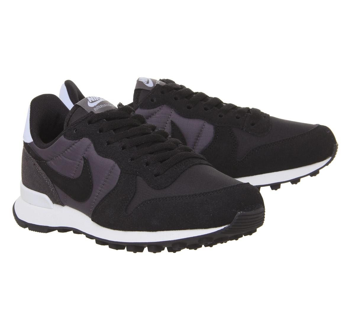 NikeNike Internationalist TrainersBlack Thunder Grey Half Blue