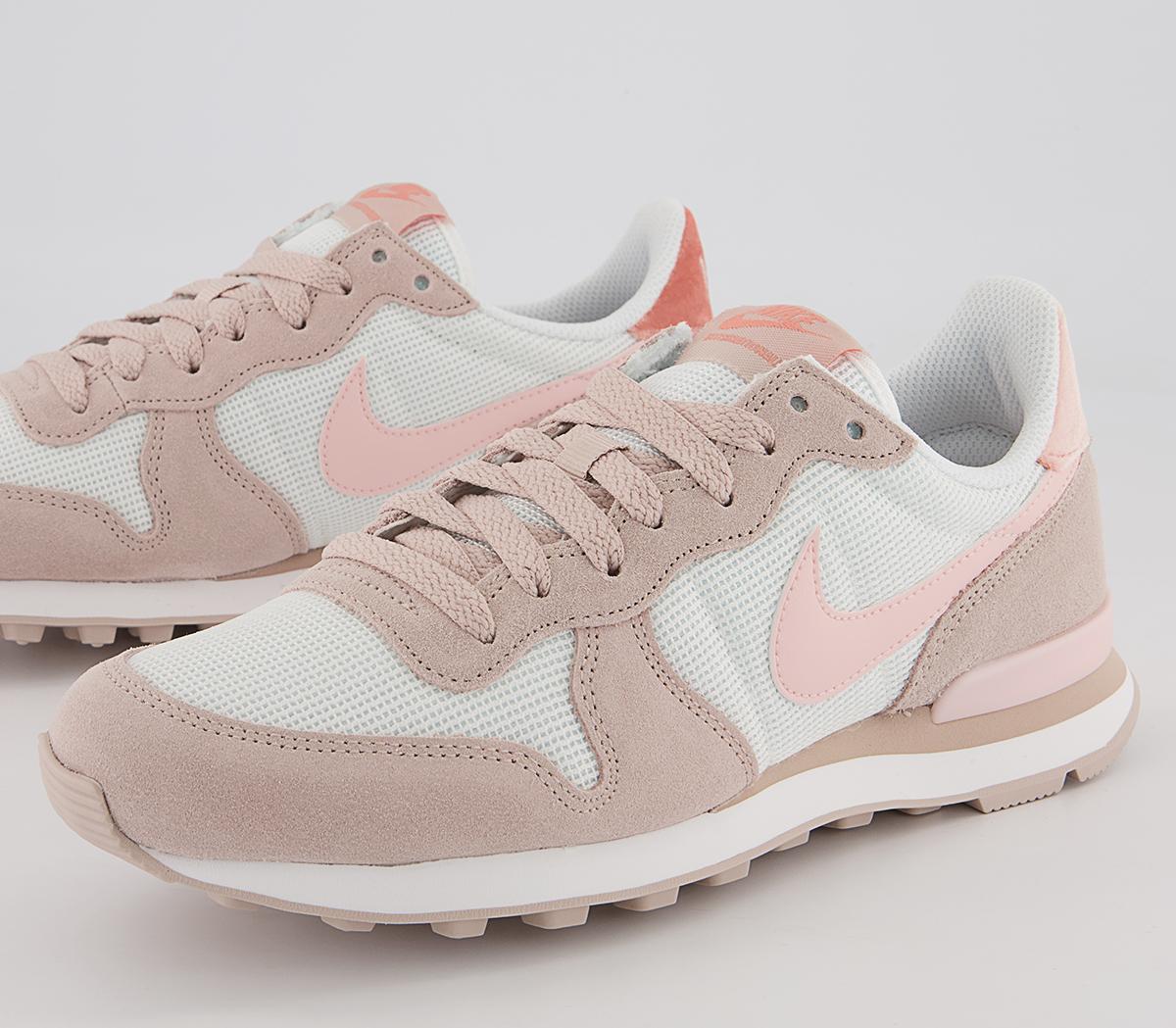 Nike Internationalist Trainers Nike Internationalist Trainers Summit White Atmosphere Fossil Stone