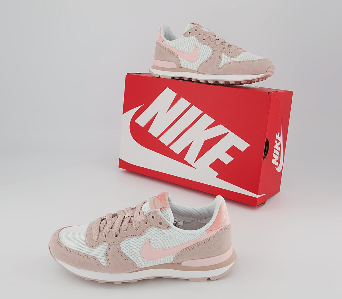 Nike Internationalist Trainers Nike Internationalist Trainers Summit White Atmosphere Fossil Stone