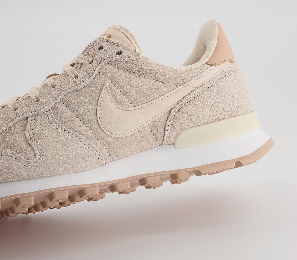 nike internationalist trainers pearl white pearl white bio beige