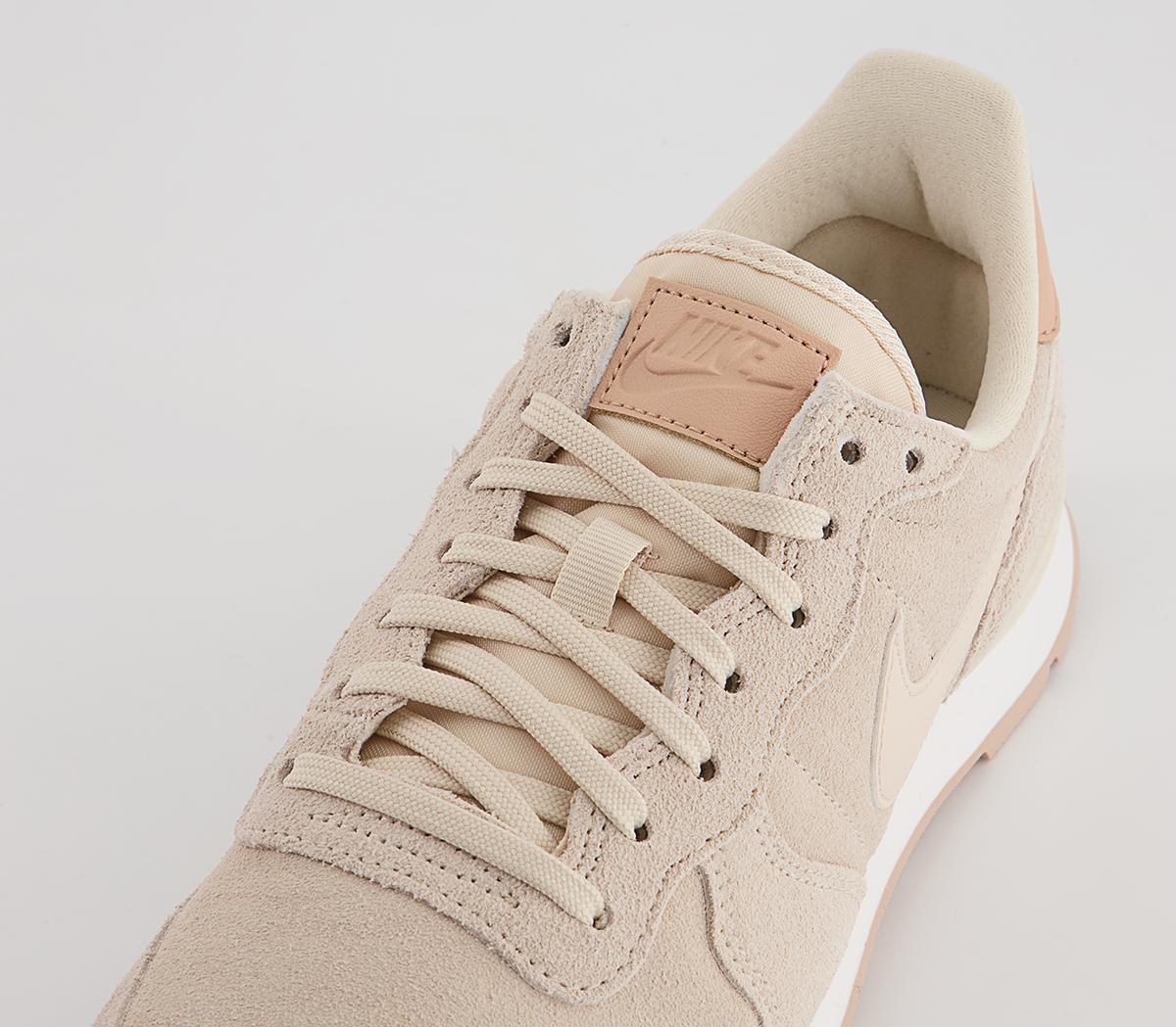 nike internationalist trainers pearl white pearl white bio beige