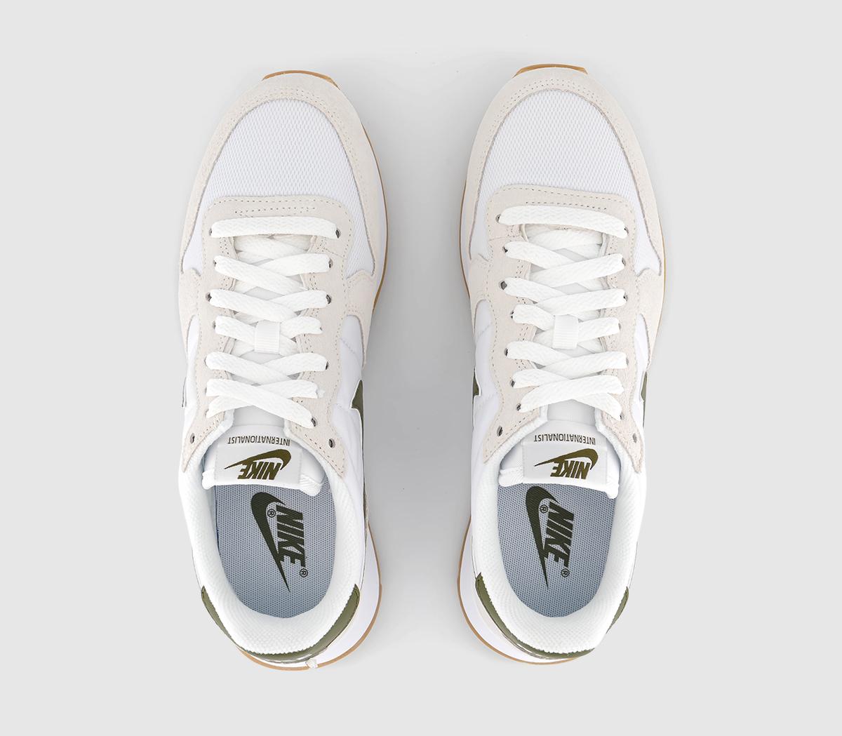 nike internationalist trainers in white