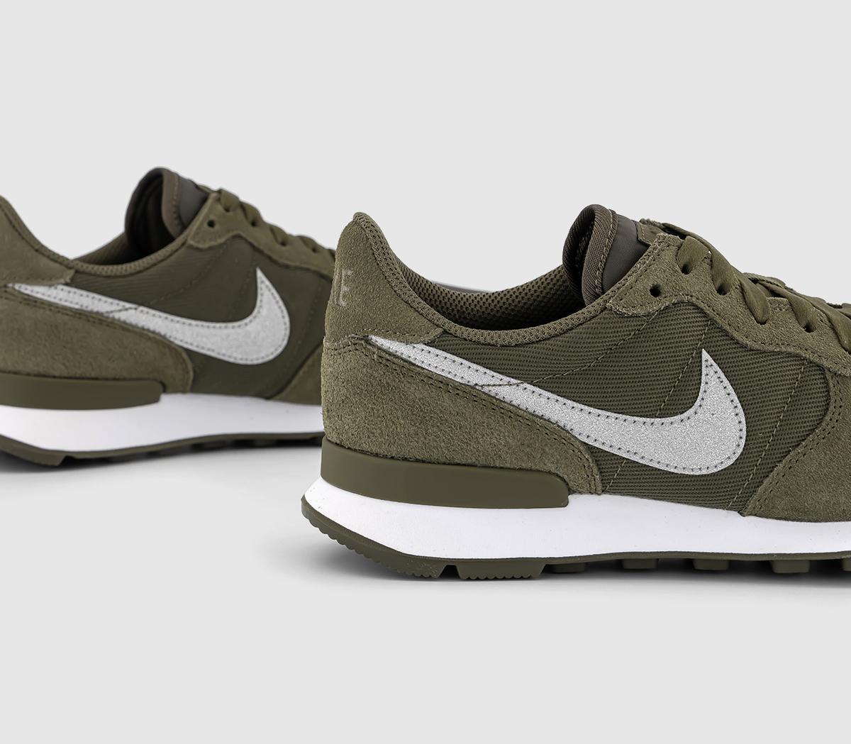 NikeNike Internationalist Trainers Medium Olive White