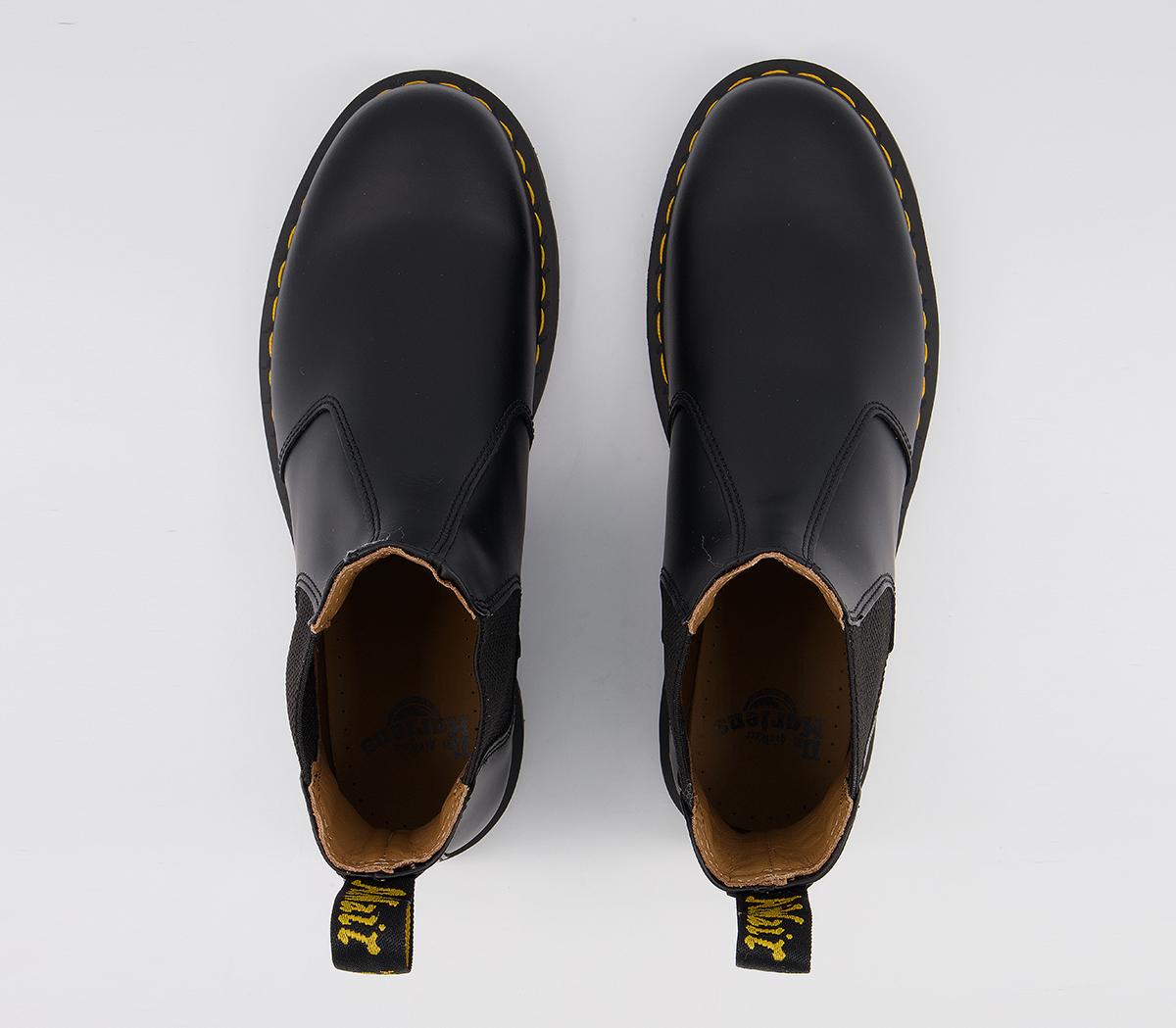 Dr. Martens 2976 Chelsea Boots M Dr. Martens 2976 Chelsea Boots M Black Leather