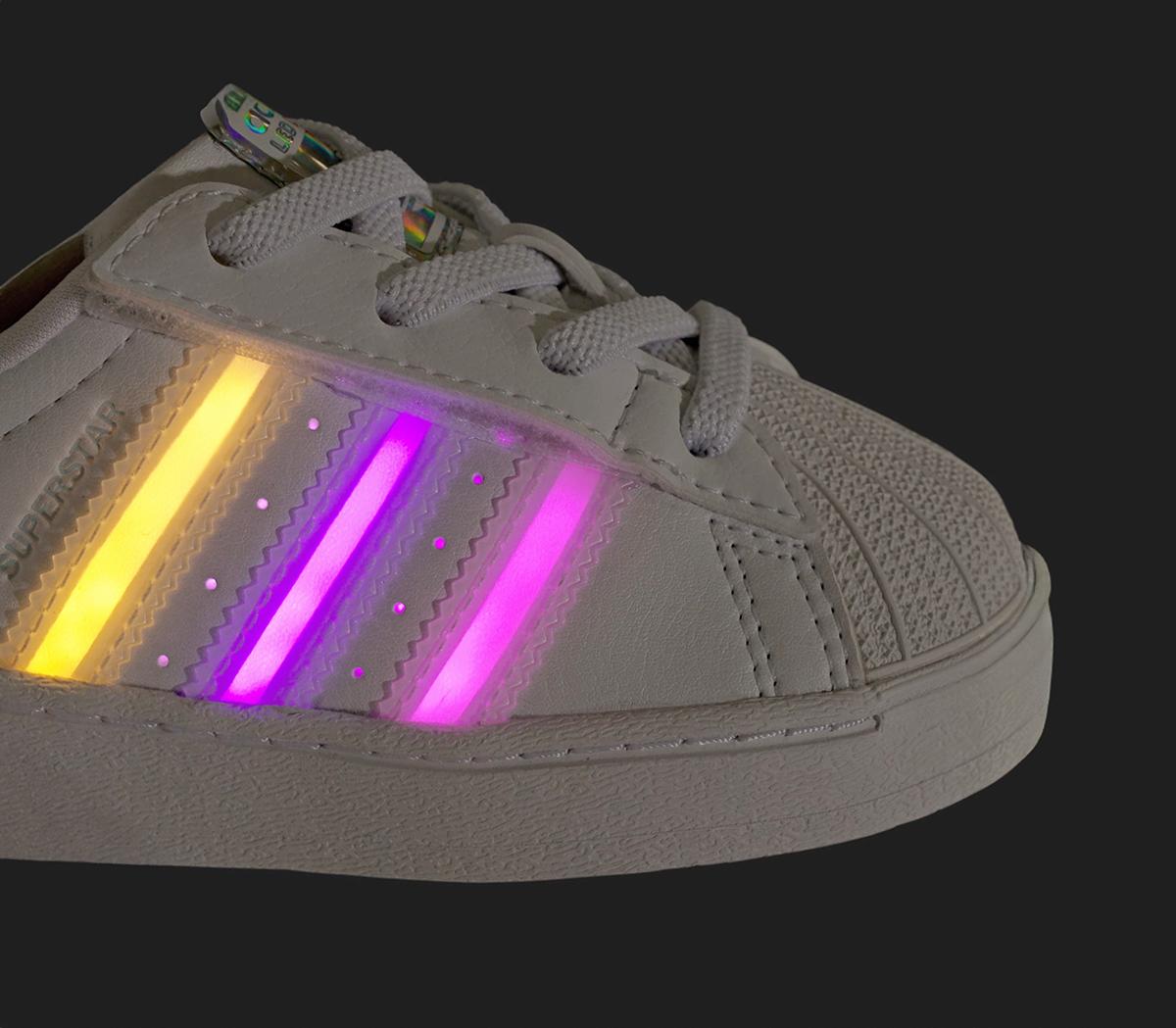 adidasSuperstar Infant TrainersWhite Whtie White Led Light