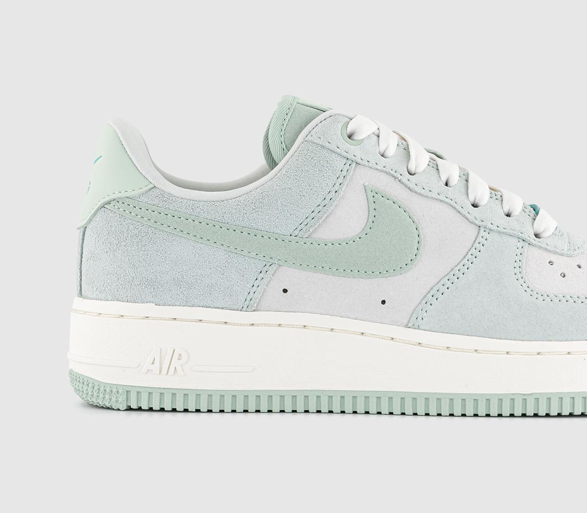 NikeAir Force 1 Lo WSpruce Aura Pistachio Frost Green Frost
