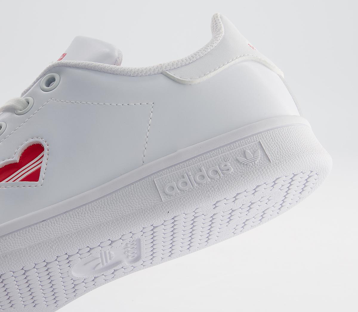 adidas gazelle silver green womens Adidas Womens Sleek Heart Sneakers White/Pink
