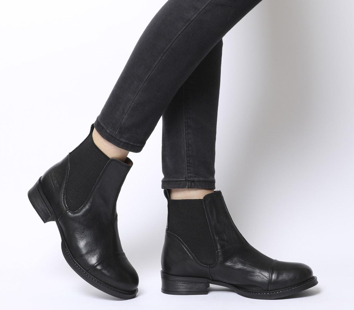 Ten PointsPandora Chelsea BootsBlack Leather