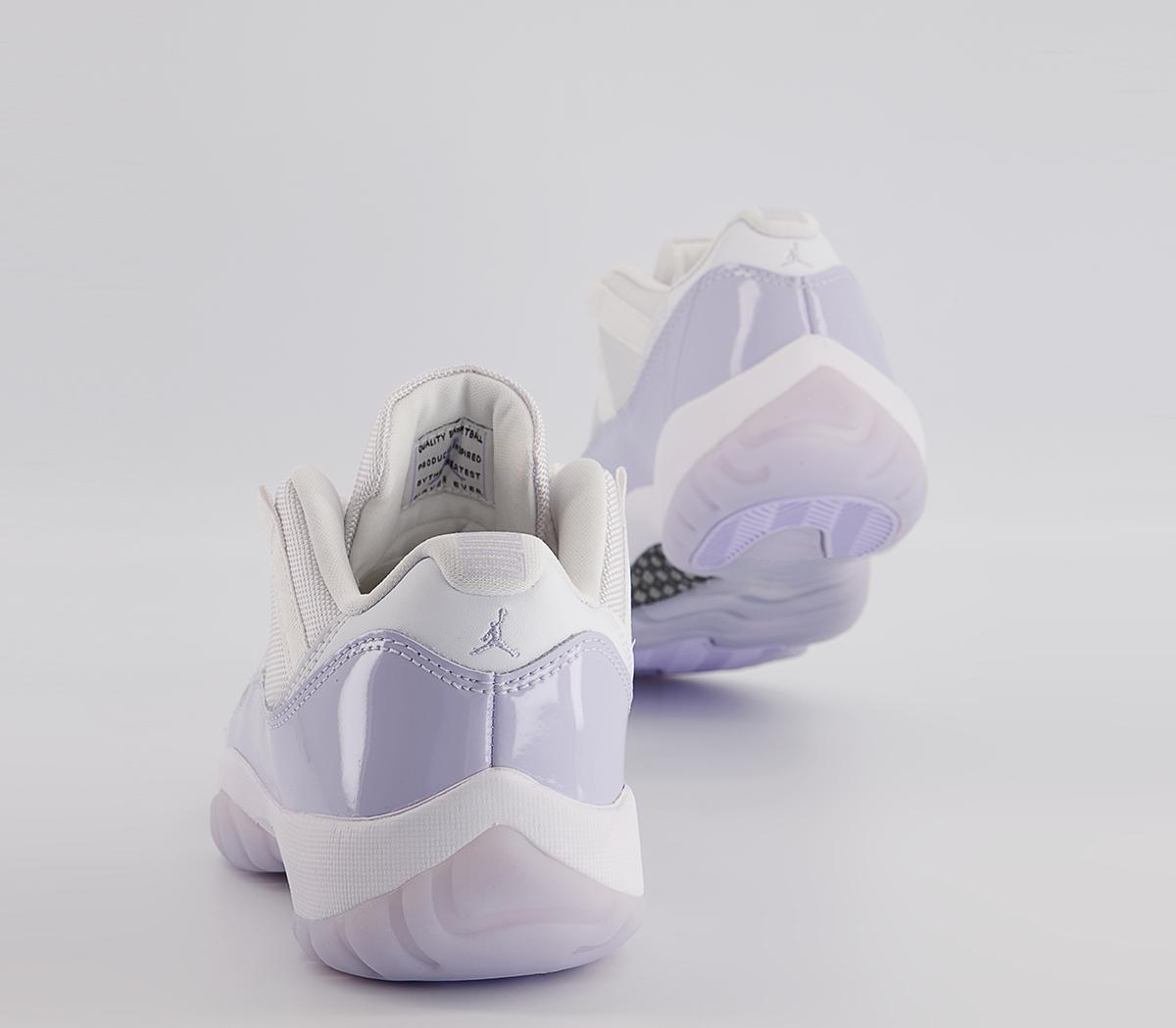 Jordan Air Jordan 11 Low Trainers Jordan Air Jordan 11 Low Trainers Whte Pure Violet White
