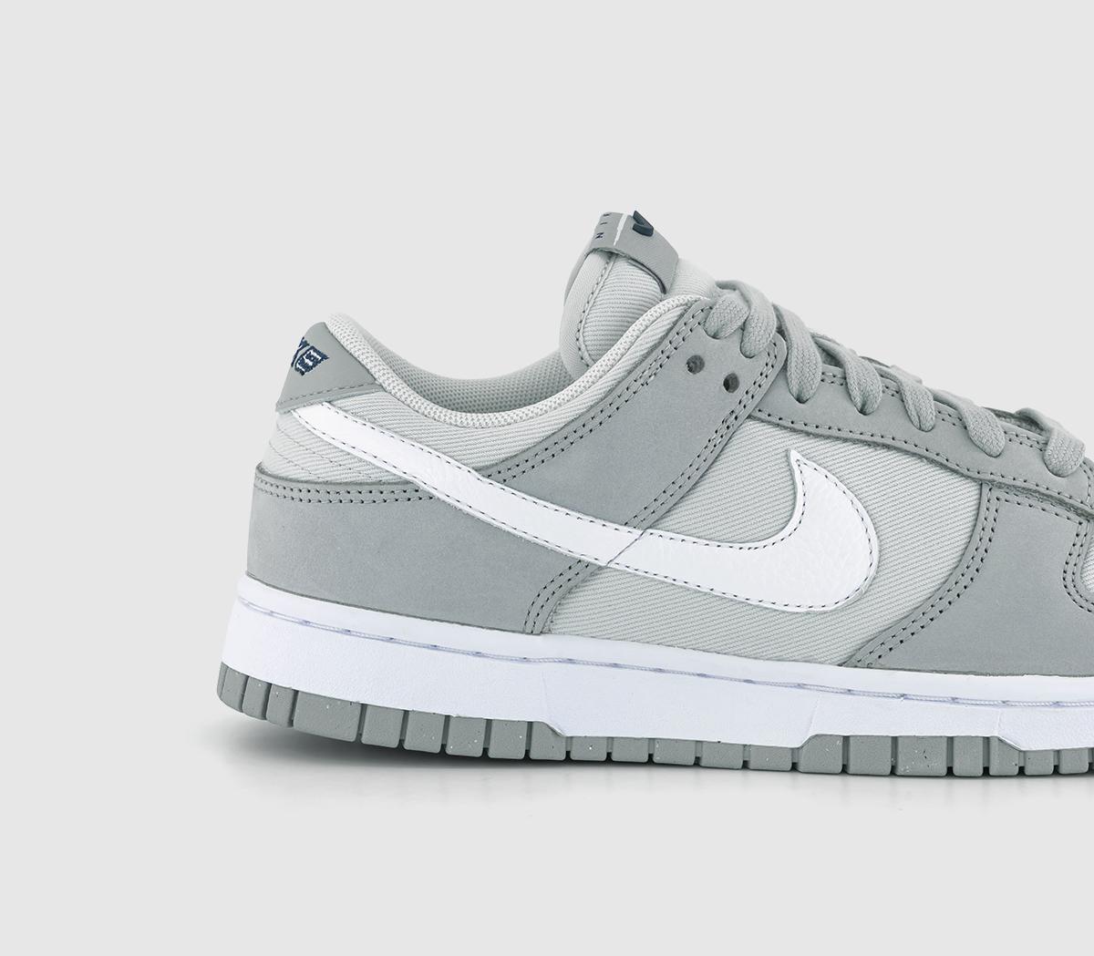 NikeDunk Low TrainersLight Smoke Grey White Photon Dust Midnight