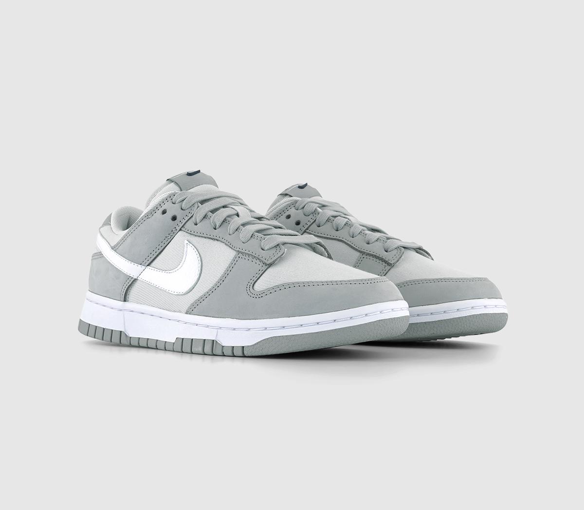 NikeDunk Low TrainersLight Smoke Grey White Photon Dust Midnight