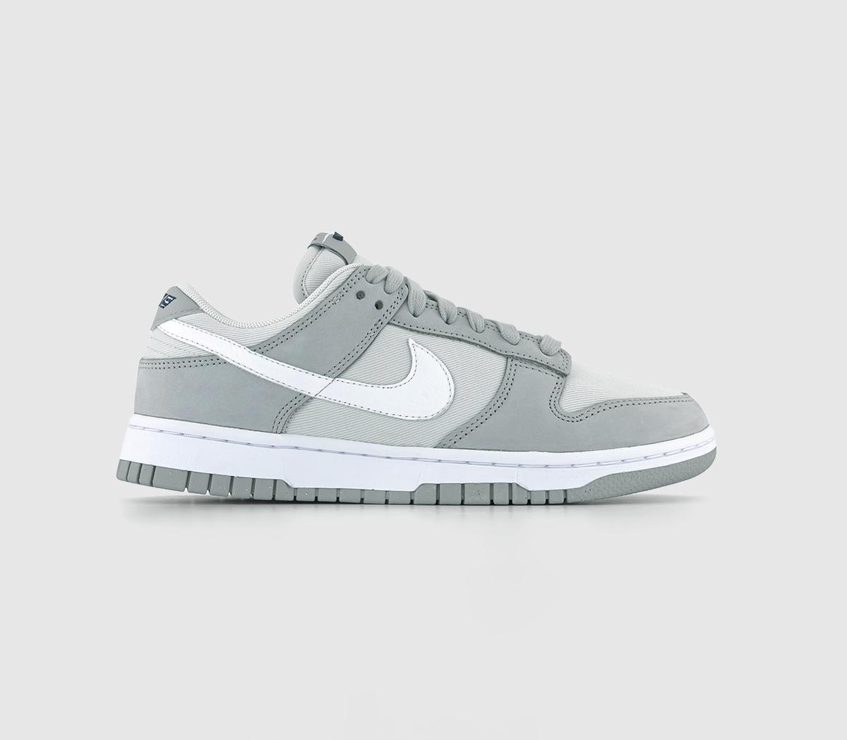 Light grey clearance nikes