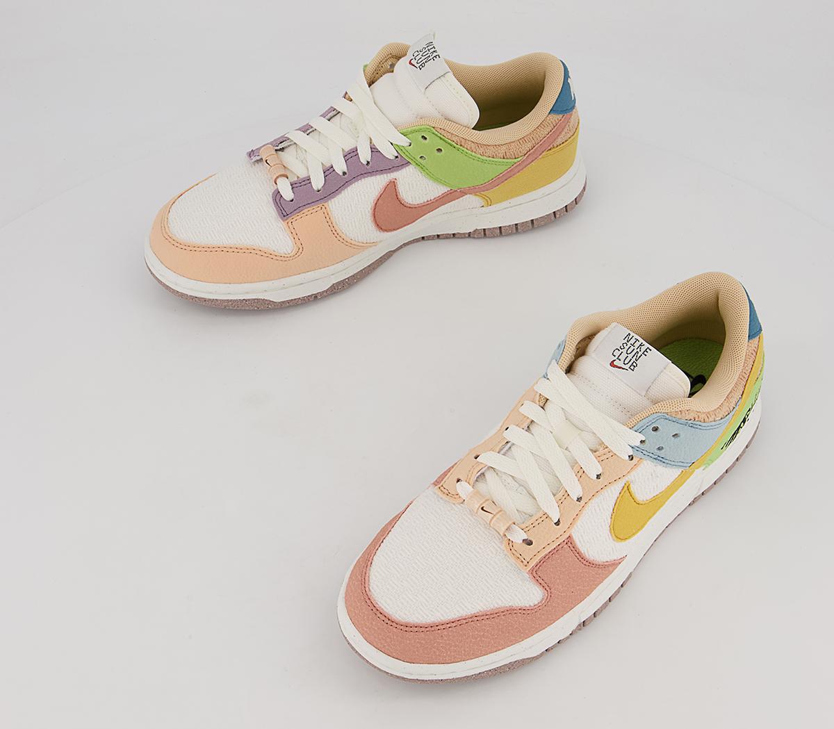 nike dunk low se sanded gold