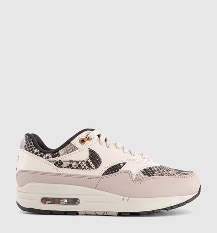 nike air max leopard trainers