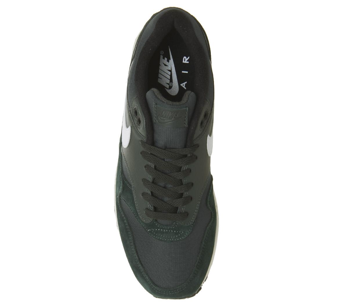 NikeAir Max 1Outdoor Green Sail Black