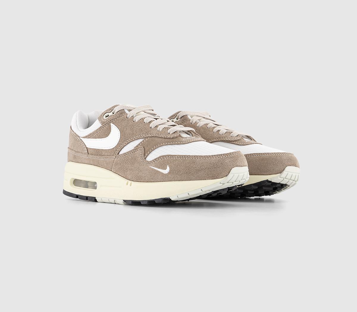 NikeAir Max 1 TrainersSail Khanki Coconut Milk Light Orewood Brown Sea G