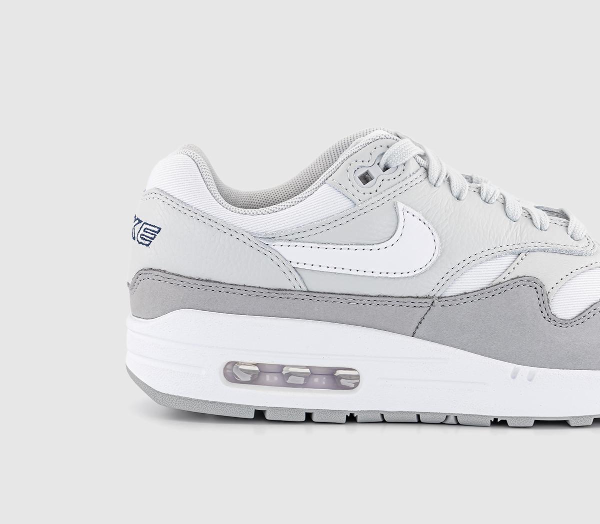 NikeAir Max 1 Trainers Photon Dust White Light Smoke Grey