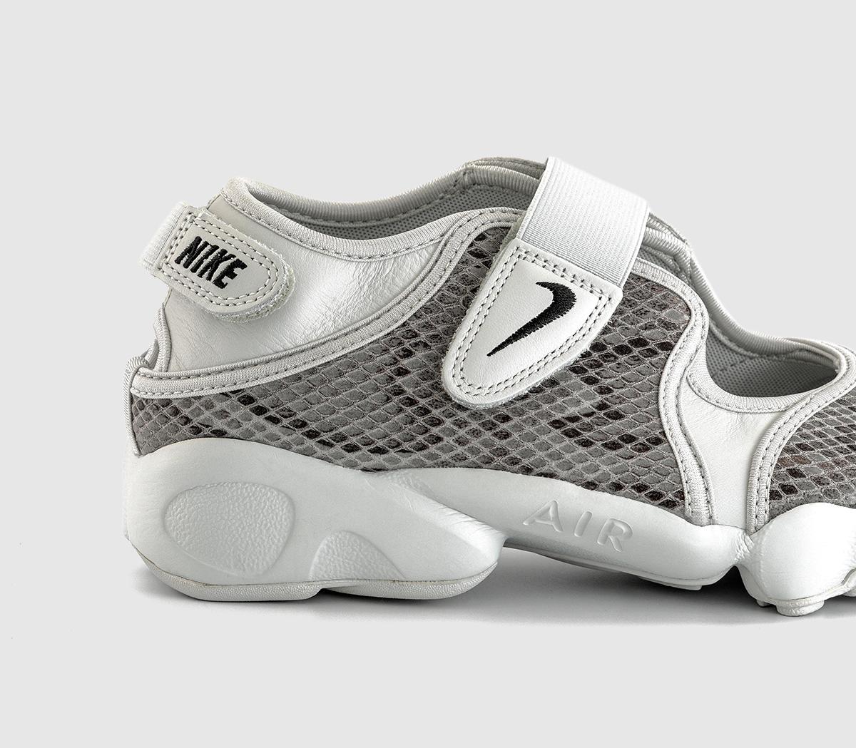 NikeAir Rift TrainersPhoton Dust Black