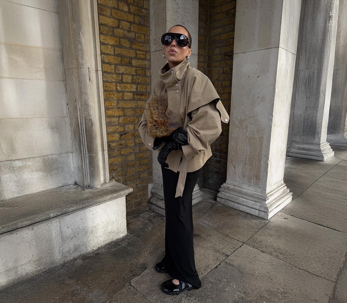 NikeAir Rift TrainersBlack Metallic Silver Black