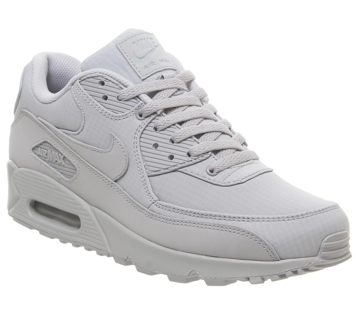 Nike air 2025 grey trainers