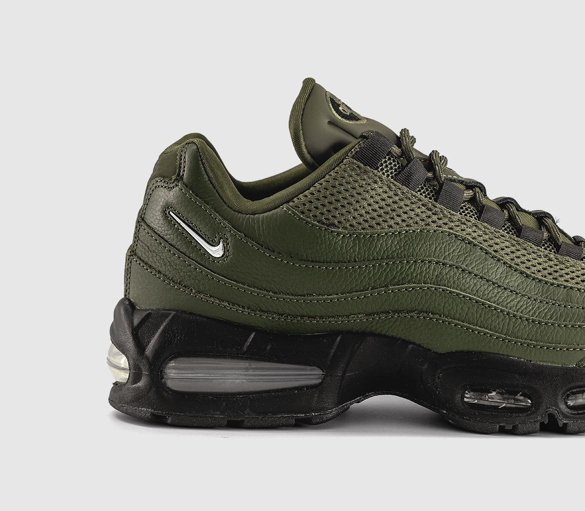NikeAir Max 95 TrainersCargo Khaki Medium Olive Black
