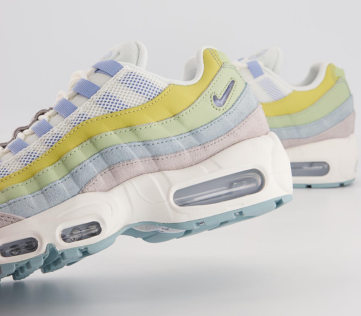 Nike Air Max 95 Trainers Nike Air Max 95 Trainers Rattan Sal Pilgrim Malachite