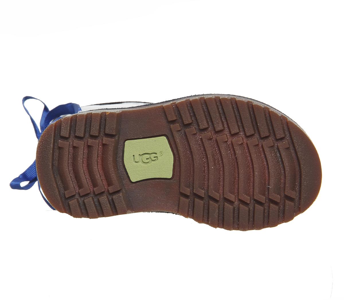 UGGCoreneBlack Patent