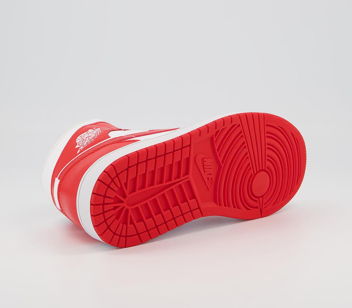 Jordan Air Jordan 1 Mid Trainers White Habanero Red White