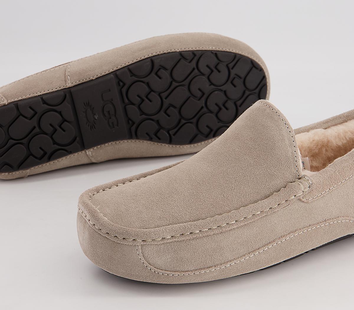 UGG Ascot Slippers UGG Ascot Slippers Pumice