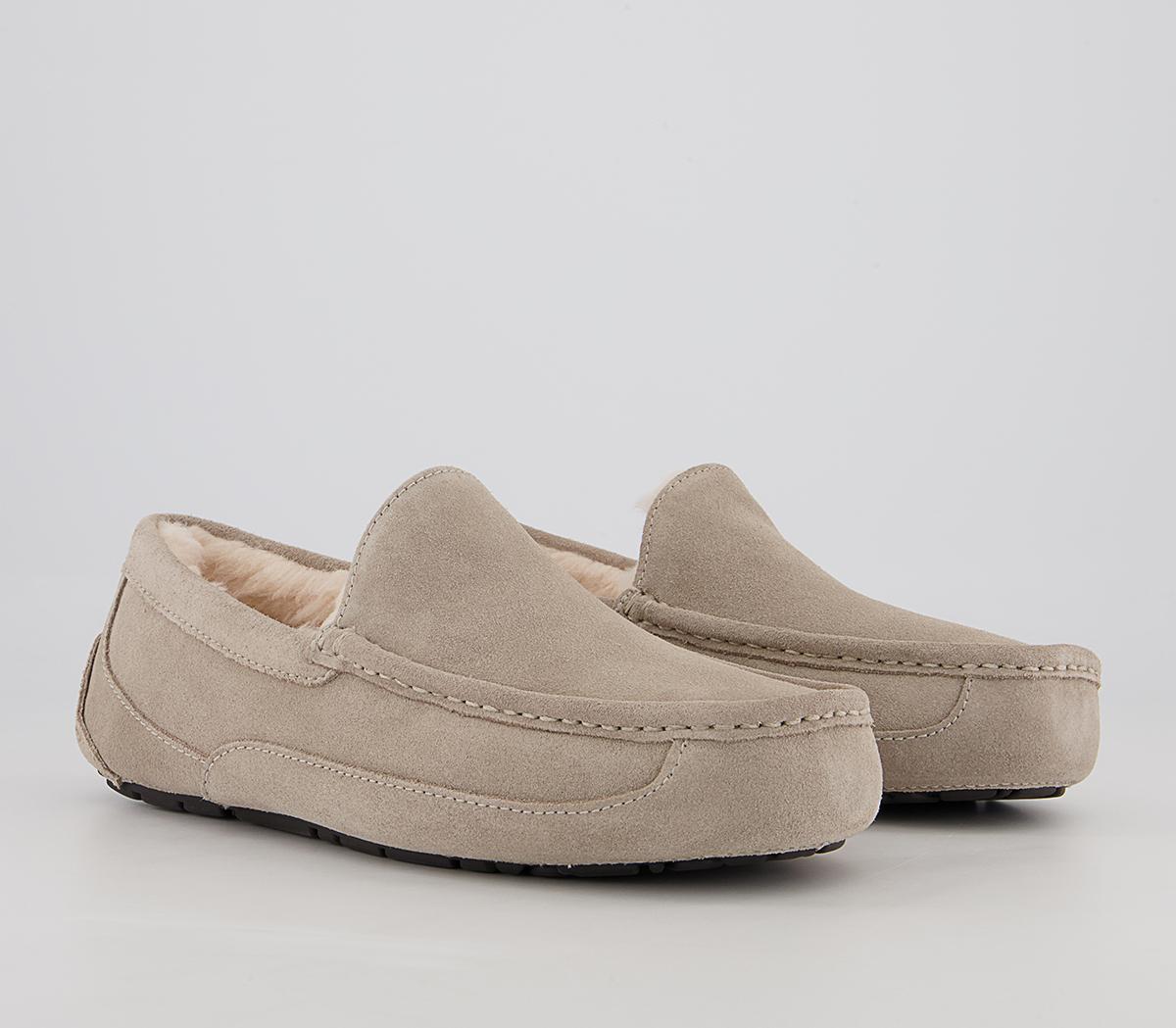 UGG Ascot Slippers UGG Ascot Slippers Pumice
