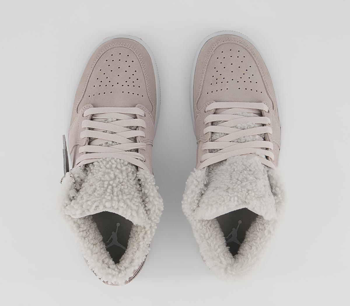 Jordan Air Jordan 1 Low Trainers Jordan Air Jordan 1 Low Trainers College Grey White Particle Grey