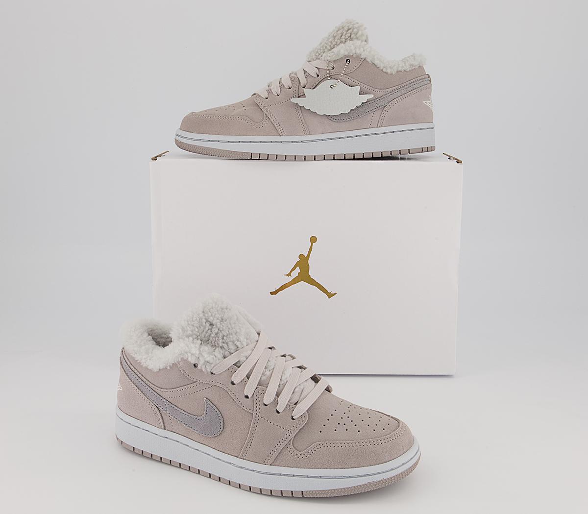 Jordan Air Jordan 1 Low Trainers Jordan Air Jordan 1 Low Trainers College Grey White Particle Grey
