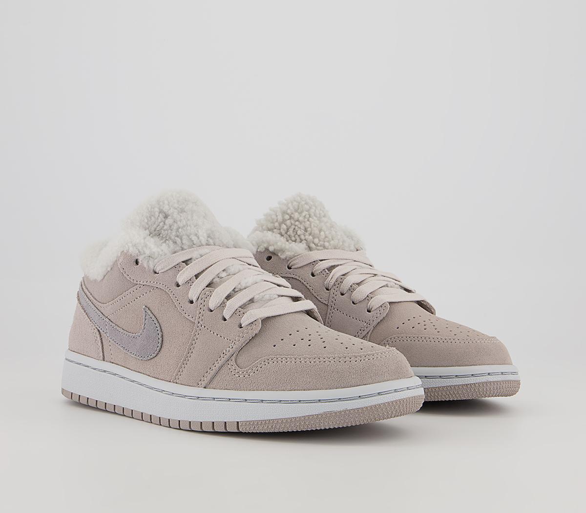 Jordan Air Jordan 1 Low Trainers Jordan Air Jordan 1 Low Trainers College Grey White Particle Grey