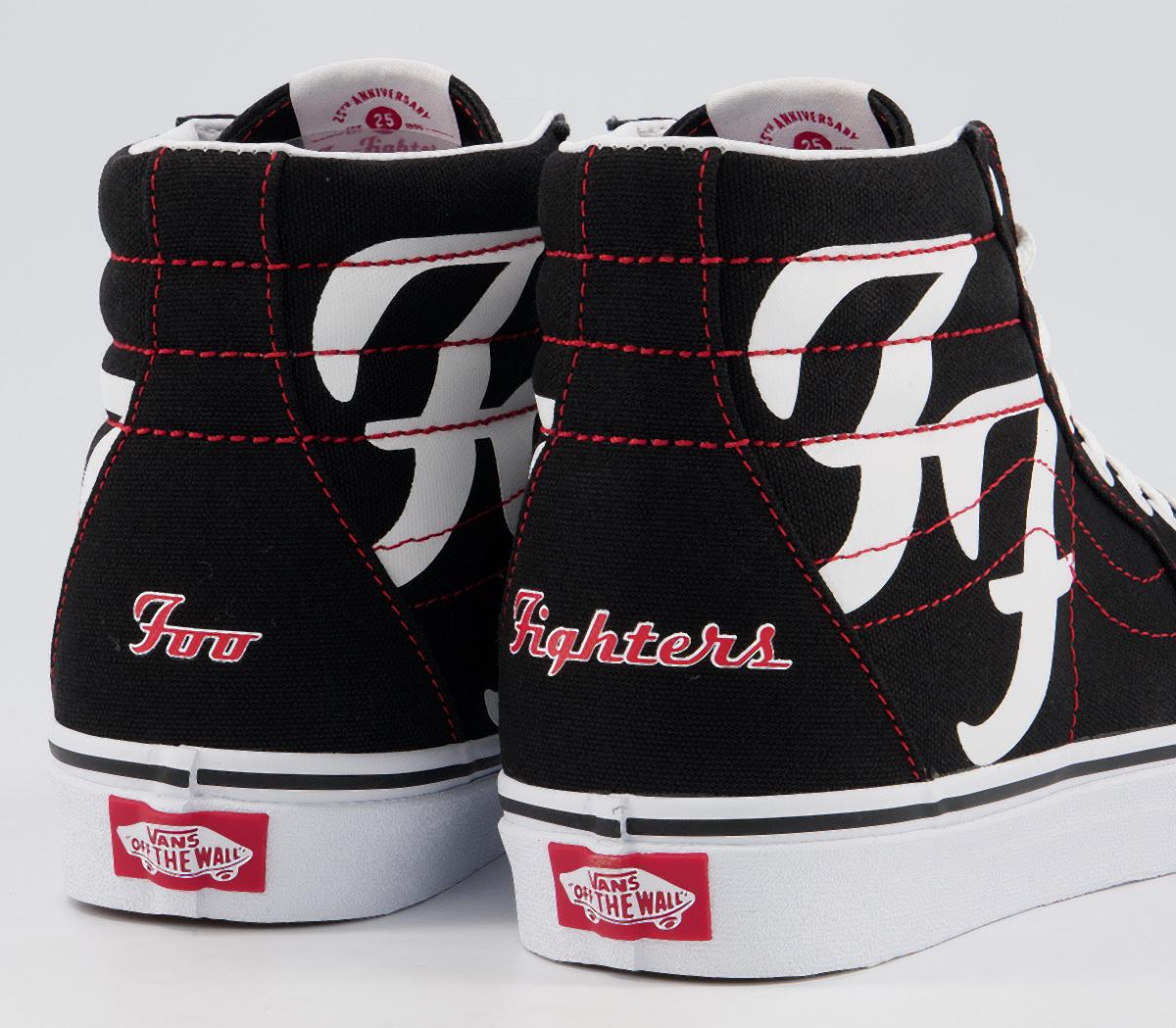 VansSk8 Hi TrainersFoo Fighters Black
