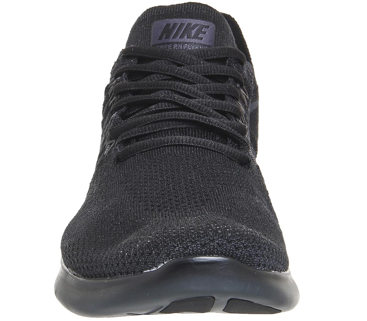 black nike free run flyknit