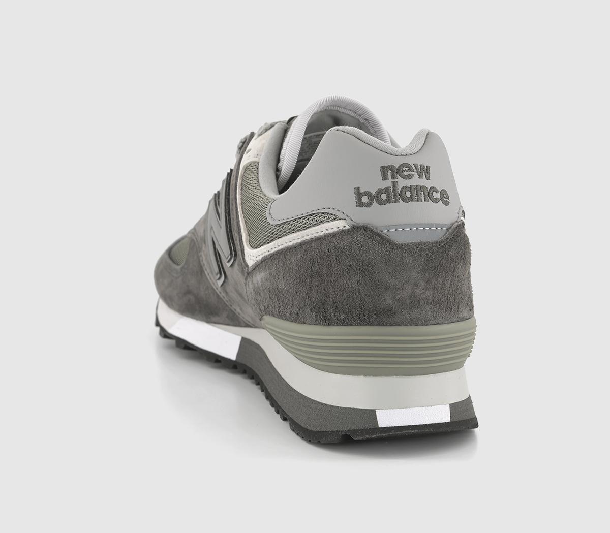 New Balance576 TrainersGrey Brown