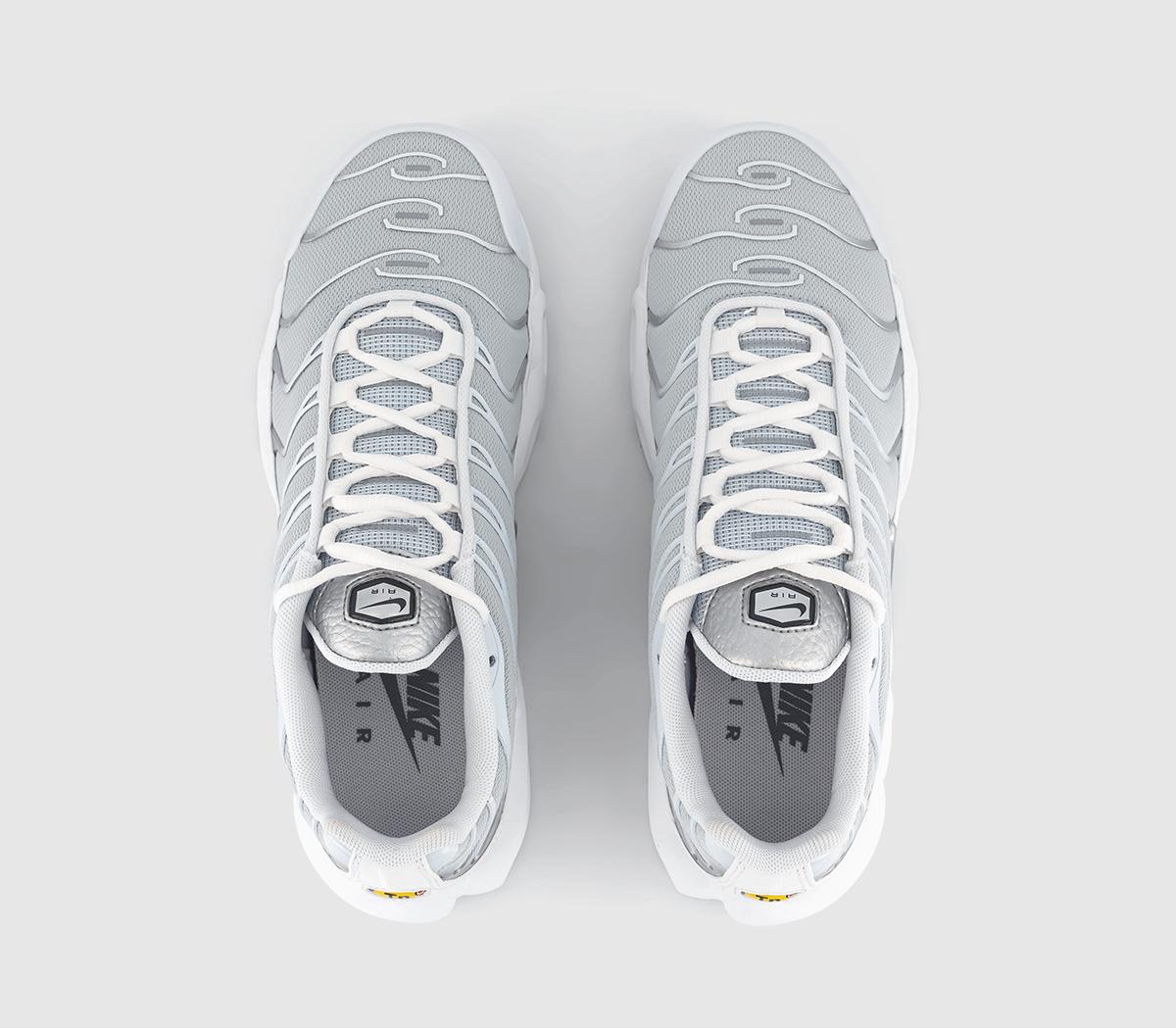 nike air max plus white silver