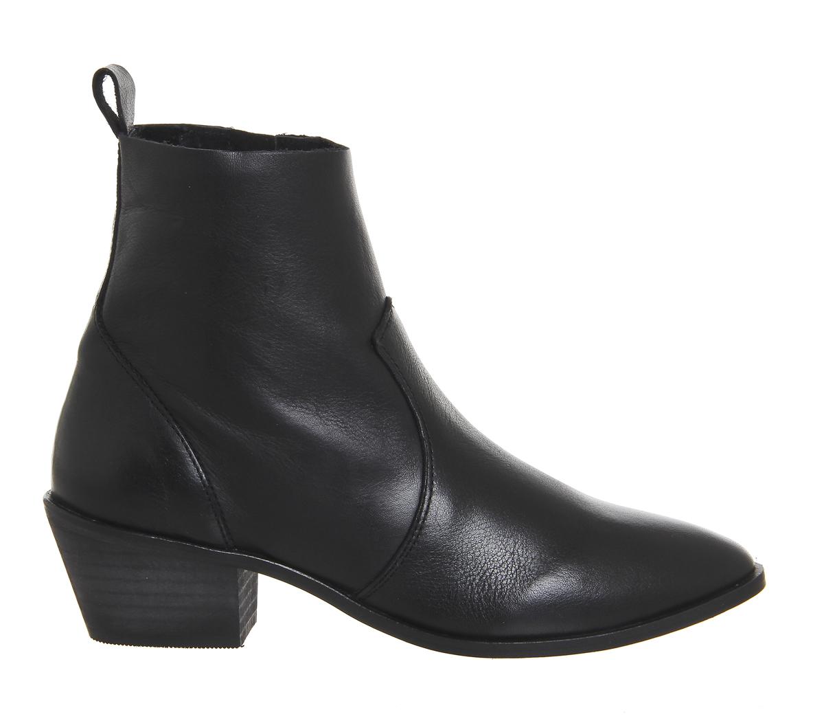 OFFICELeighton Unlined Western BootsBlack Leather