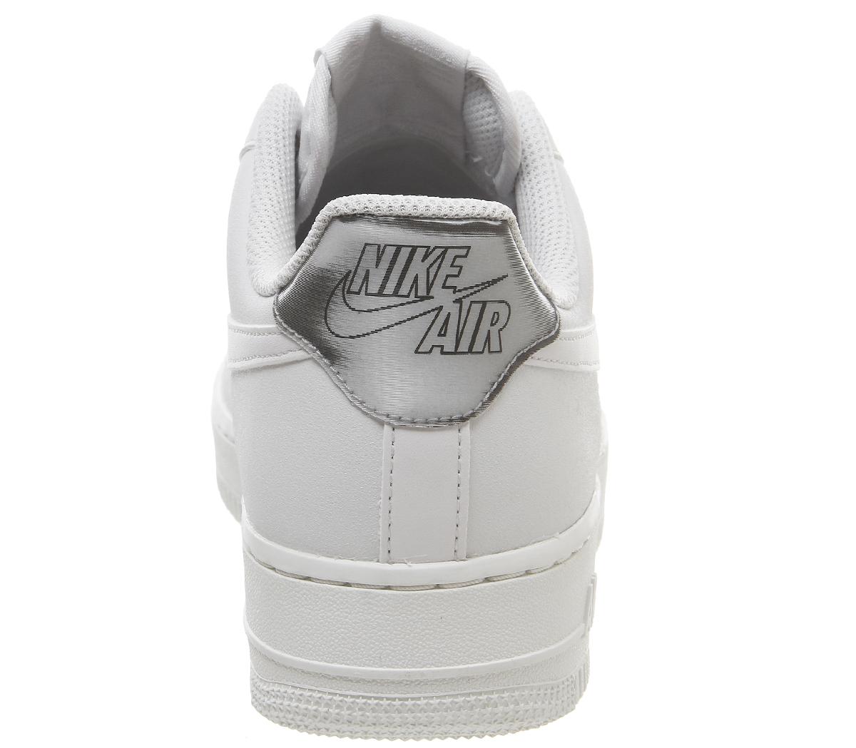 NikeAir Force 1 07Platinum Tint Summit White
