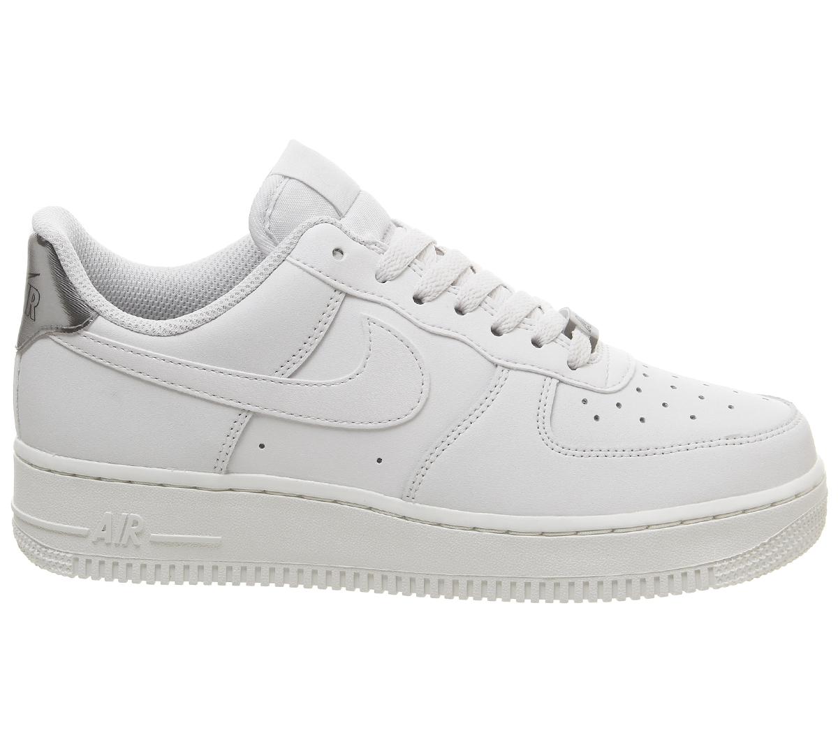 Nike Air Force 1 07 Trainers Platinum Tint Summit White - Women's Trainers