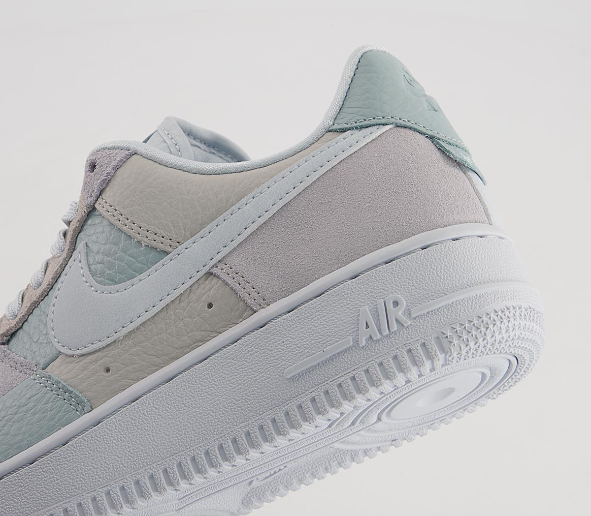Nike Air Force 1 07 Trainers Nike Air Force 1 07 Trainers Football Grey Aura Ocean Cube