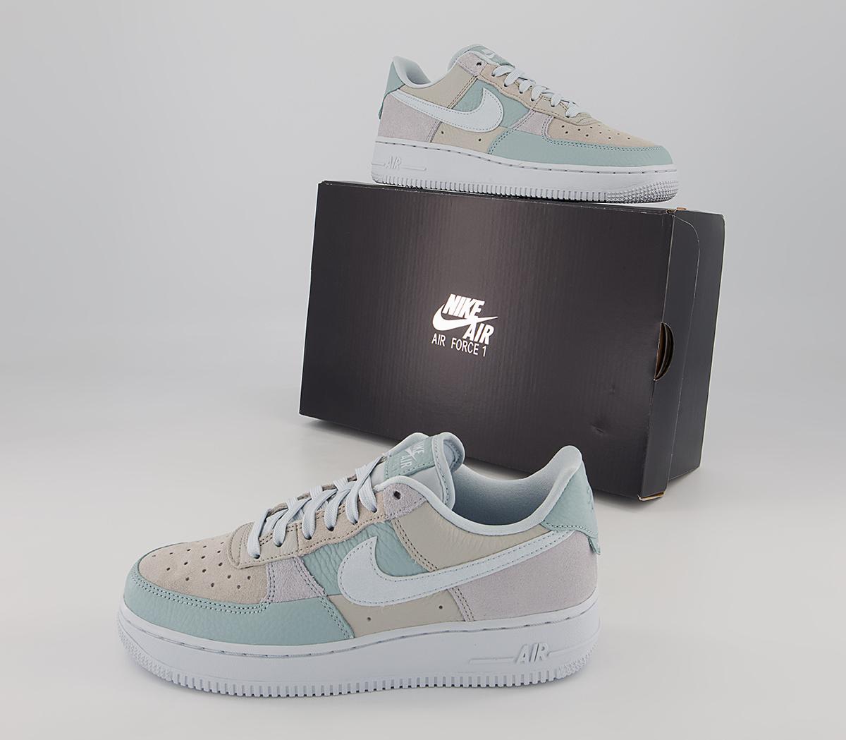 Nike Air Force 1 07 Trainers Nike Air Force 1 07 Trainers Football Grey Aura Ocean Cube