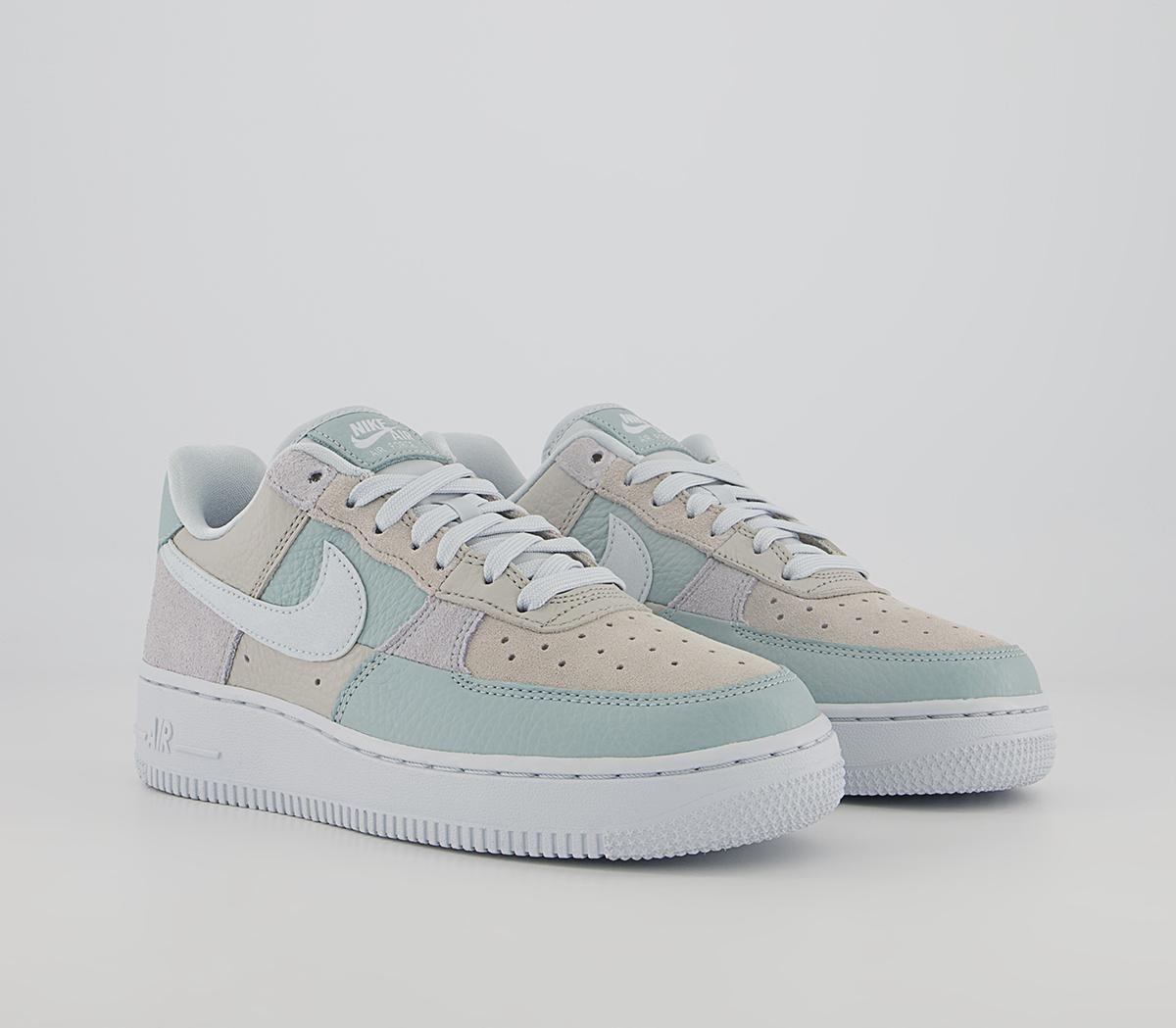 Nike Air Force 1 07 Trainers Nike Air Force 1 07 Trainers Football Grey Aura Ocean Cube