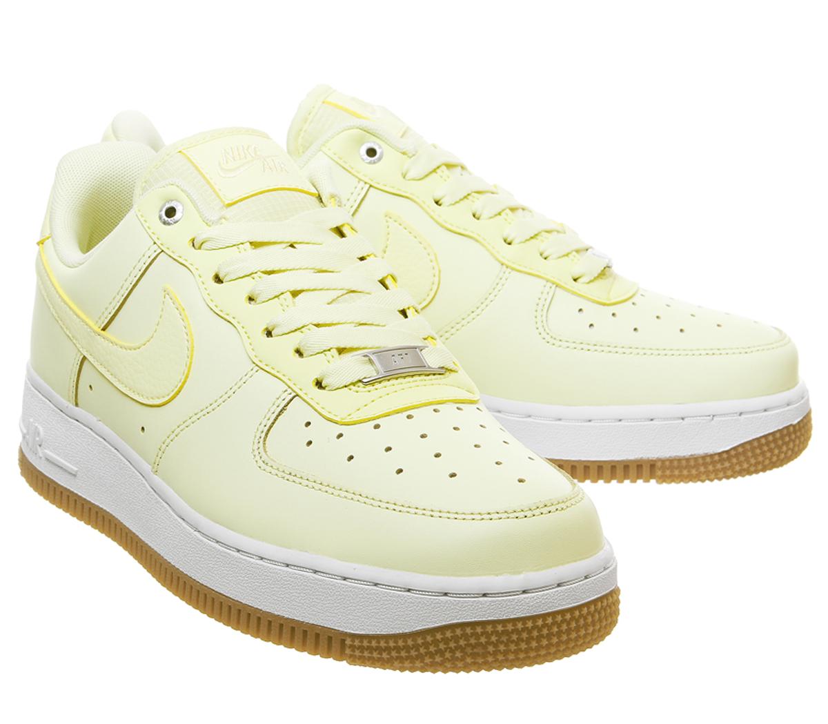 NikeAir Force 1 07 TrainersLuminous Green Luminous Green