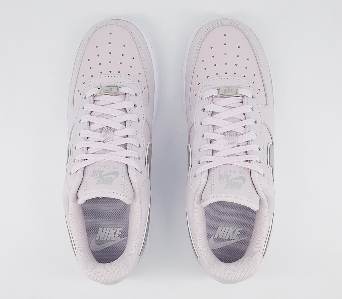Nike Air Force 1 07 Trainers Nike Air Force 1 07 Trainers Venice Metalic Silver White