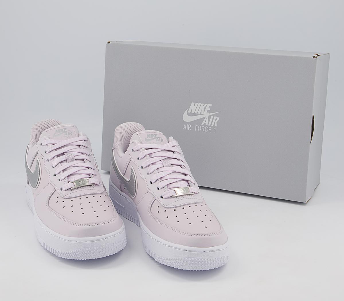 Nike Air Force 1 07 Trainers Nike Air Force 1 07 Trainers Venice Metalic Silver White